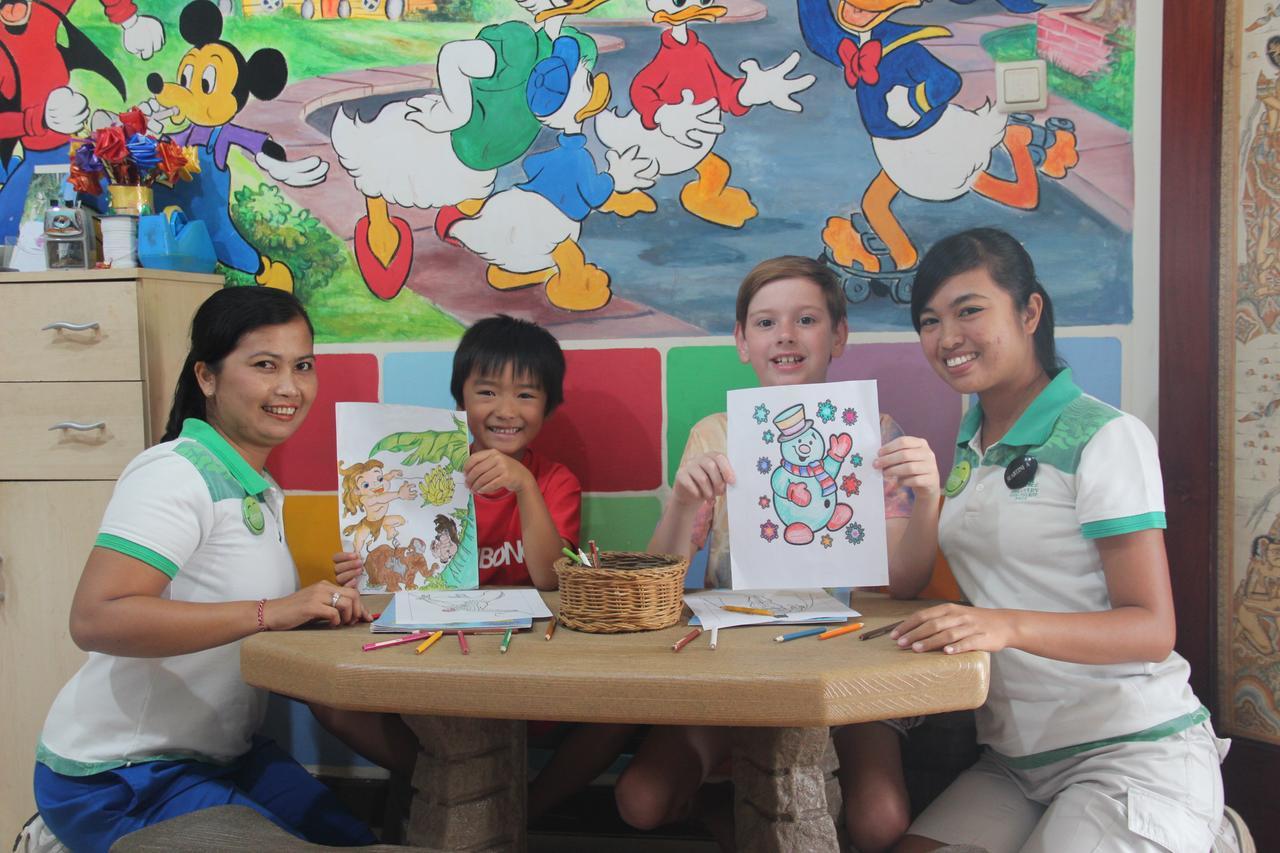 Discovery Kartika Plaza Hotel Kuta Lombok Kültér fotó Child Development Center