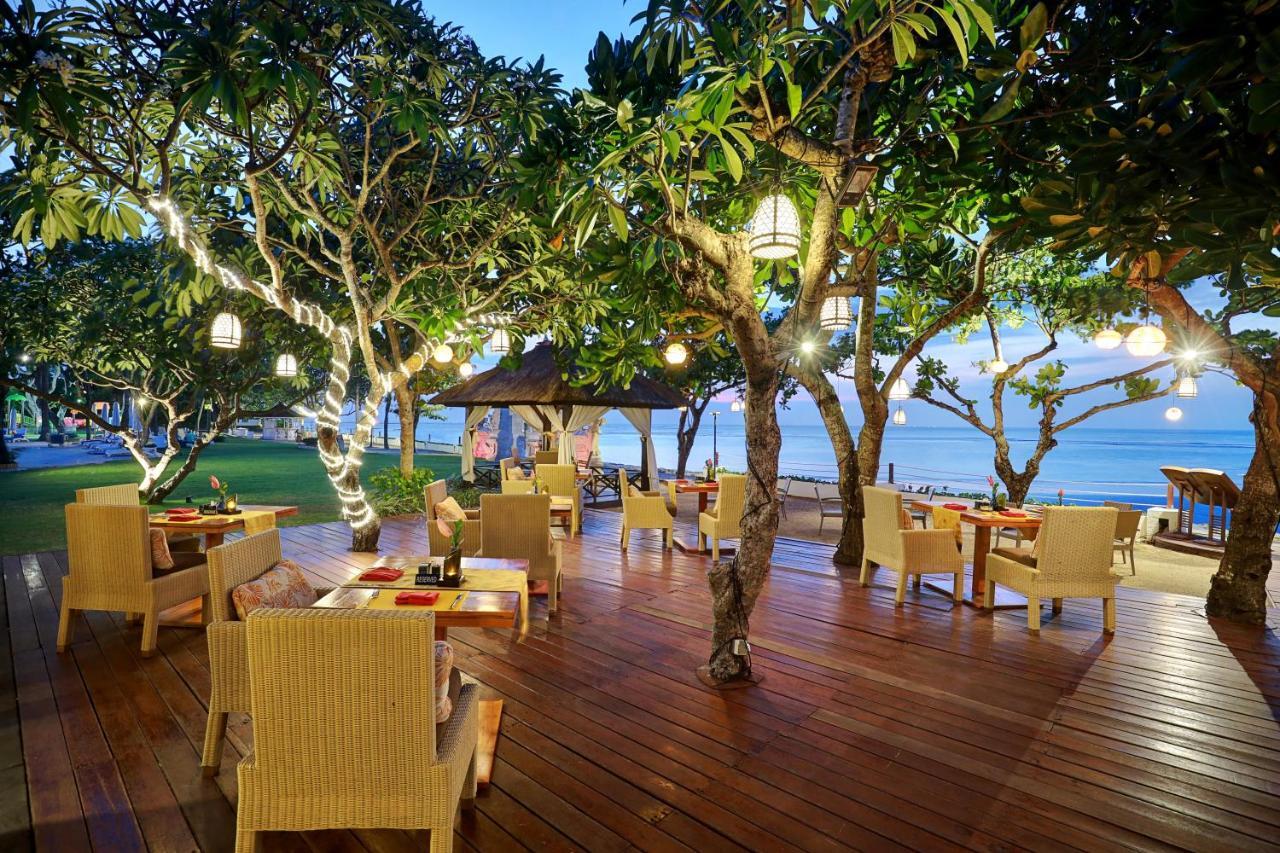 Discovery Kartika Plaza Hotel Kuta Lombok Kültér fotó The Deck