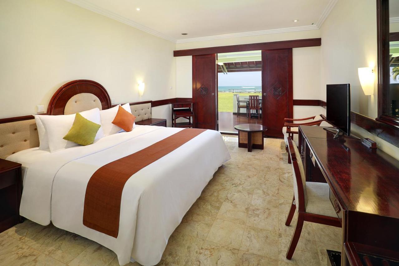 Discovery Kartika Plaza Hotel Kuta Lombok Kültér fotó